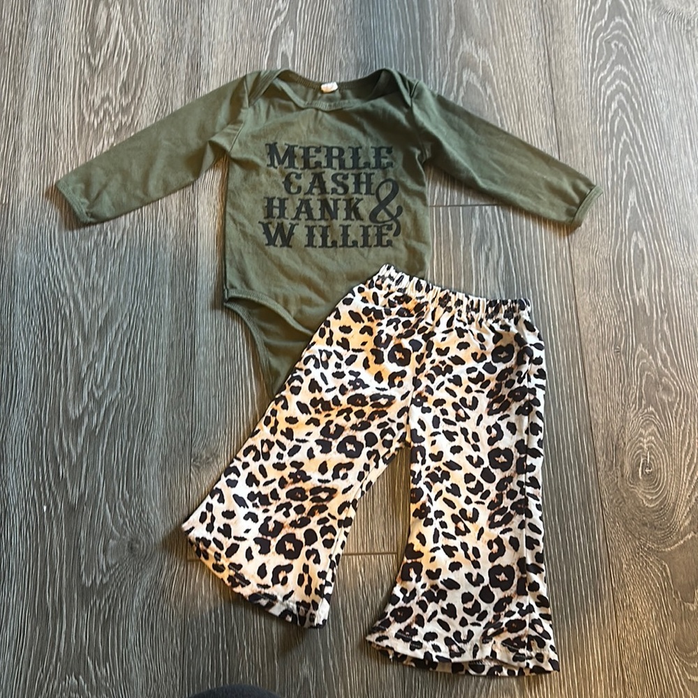 Merle, Cash, Hank & Willie Outfit